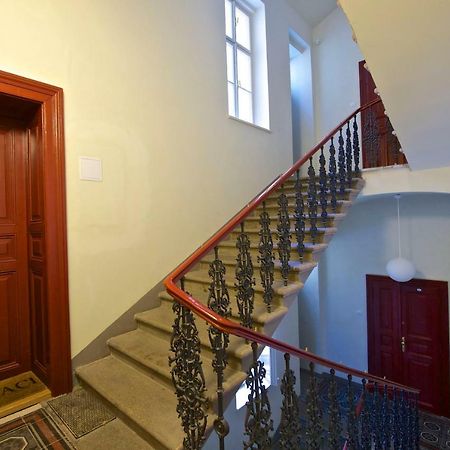 Kafka'S Head Apartment Praag Buitenkant foto